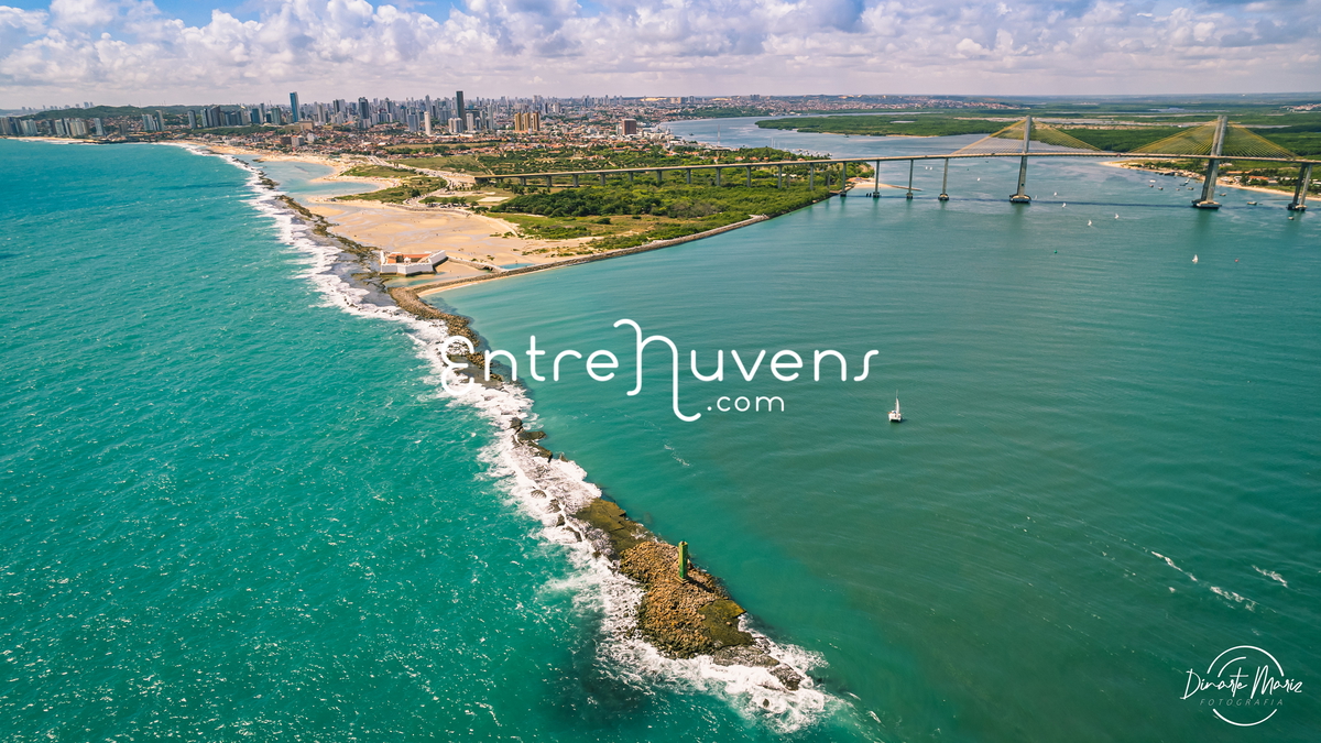 Forte dos Reis Magos com a Ponte Newton Navarro 