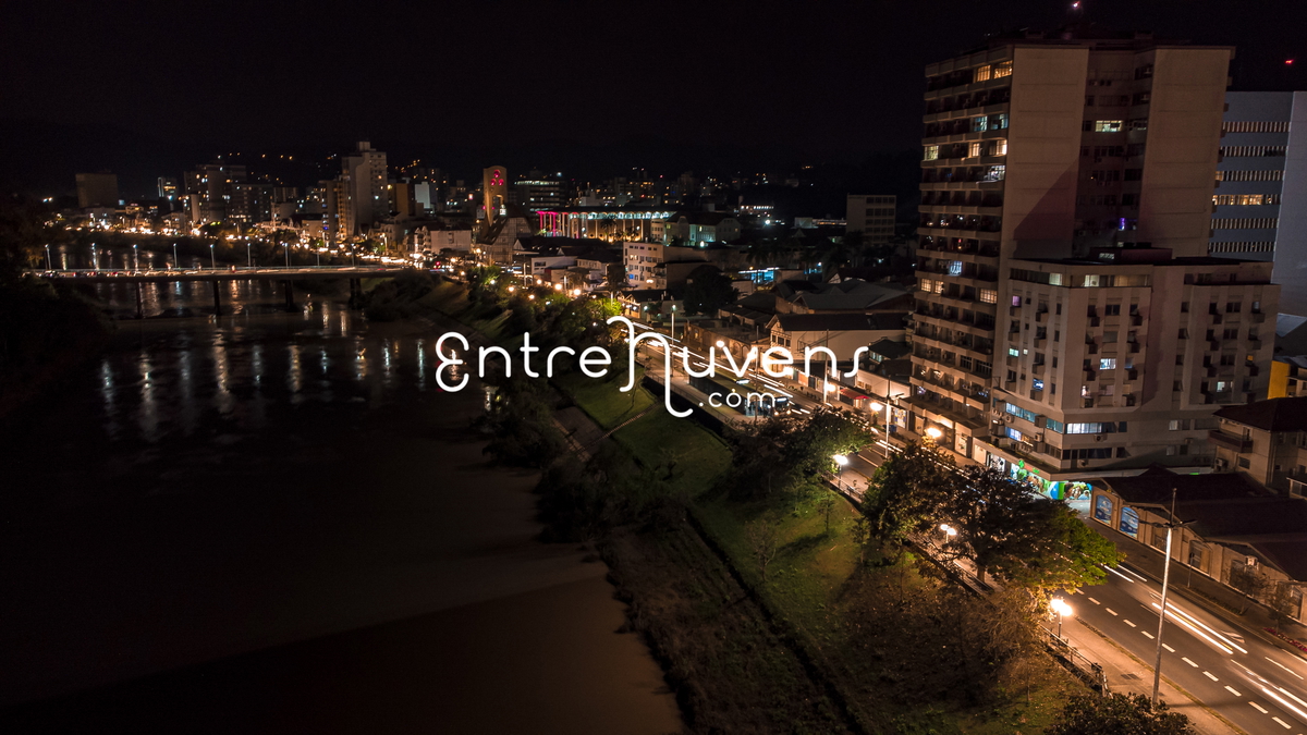 Avenida Beira Rio de Blumenau 