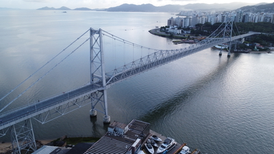 Ponte histórica Hercílio luz 