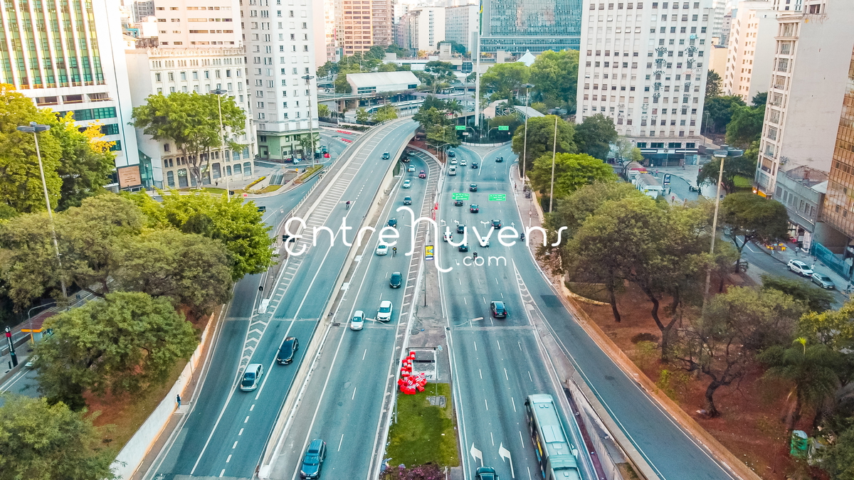 Avenida 23 de maio