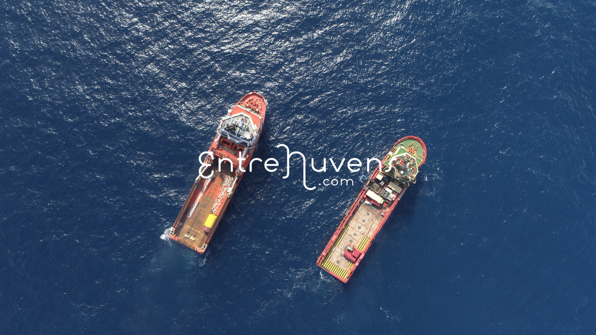 BArcos em alto MAr