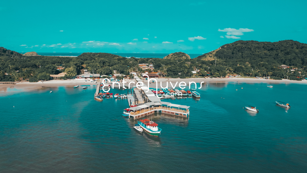 Ilha do mel Encantadas pier dos barcos